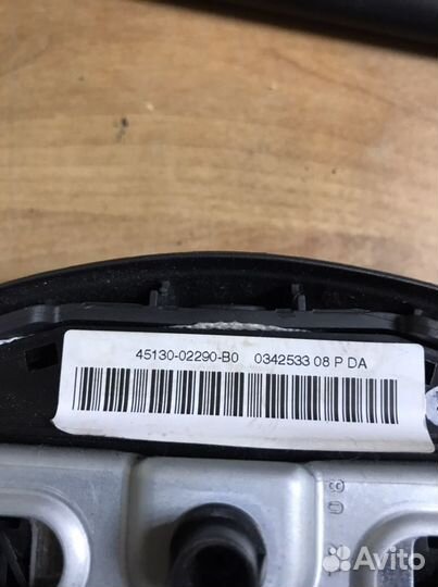 Подушка безопасности руль Toyota Corolla 150 Auris