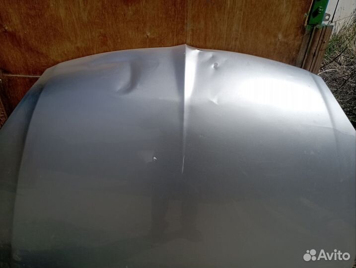 Капот на mitsubishi lancer 9