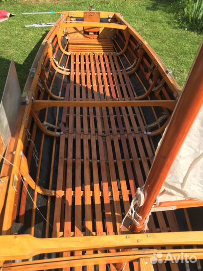 Швертбот Дельфин 110 GDR