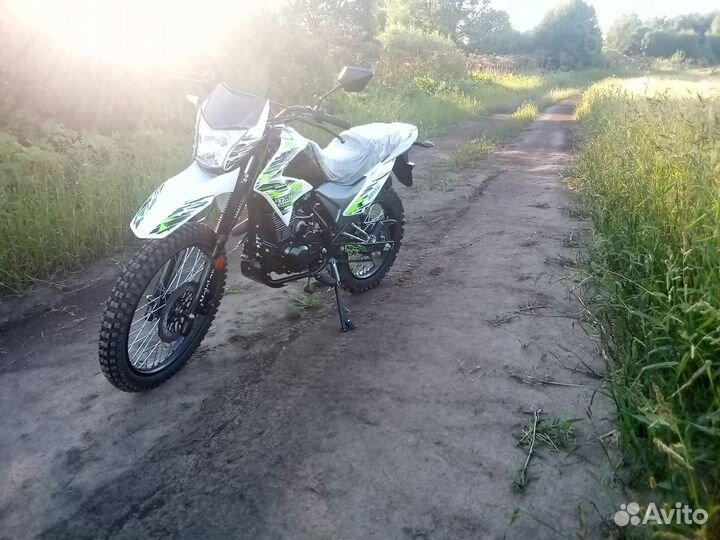 MotoLand lt 250 enduro