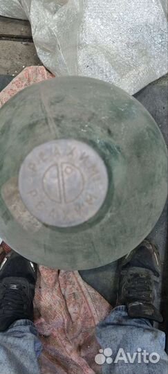 Бутыли стеклянные, объем около 50 - ти литров