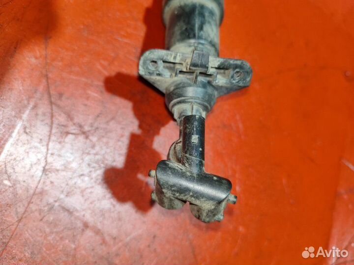 Форсунка омывателя фар Volkswagen Golf 4 хетчбек