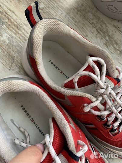 Кроссовки женские 39,5