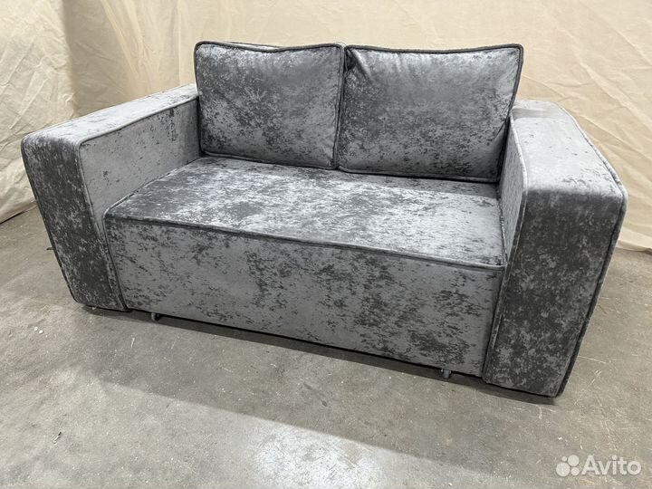 Диван новый