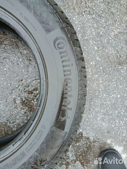 Continental ContiVikingContact 7 235/65 R17 108T