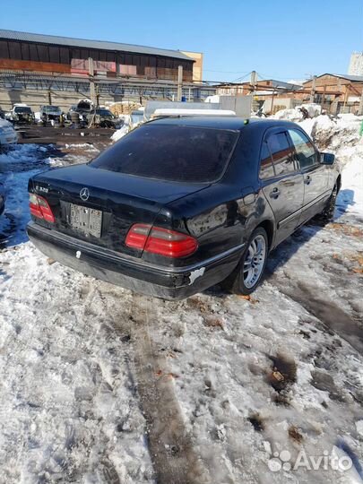 Авторазбор mercedes-benz Е210