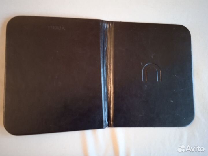 Электронная книга Noble Nook Simple Touch