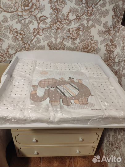 Детская кровать с пеленальным комодом