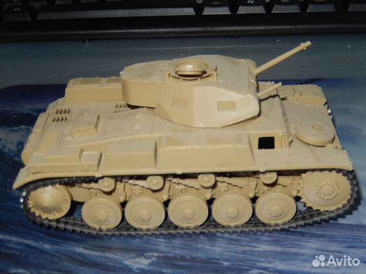 Продаются модели военной техники в разных масштаба