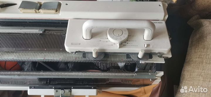 Вязальная машина Silver reed SK840/SRP60N