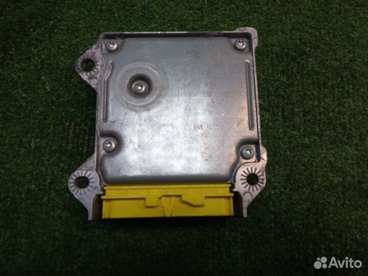 Блок управления подушками безопасности Volkswagen