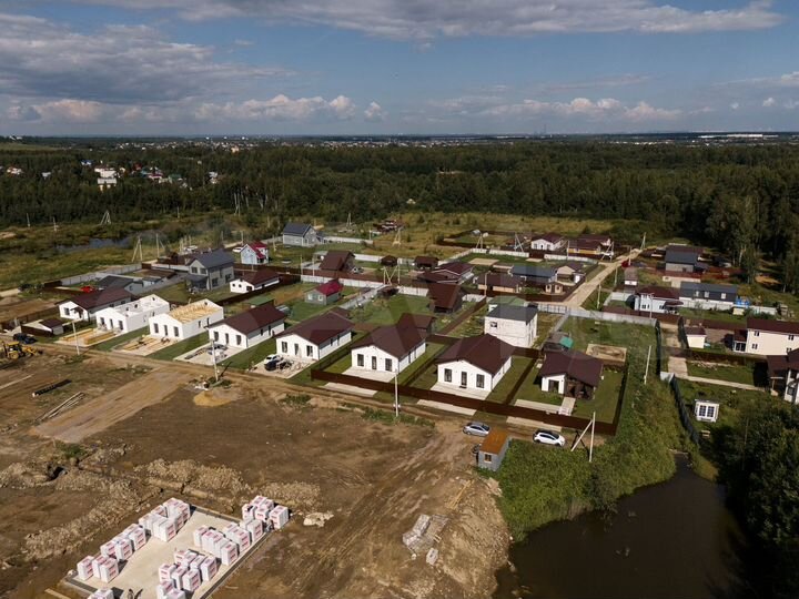 Дом 95,6 м² на участке 4 сот.