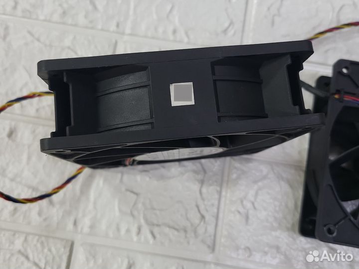 Оригинальные вентиляторы Antminer S19 T19 S17 L7