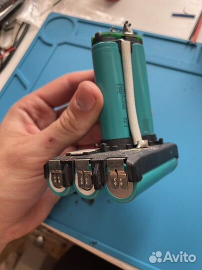 Замена ячеек элементов батарей