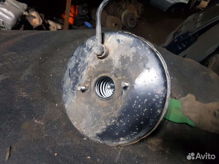 Вакуумный усилитель тормозов Рено логан 1