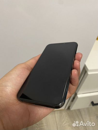 iPhone 11 Pro, 64 ГБ