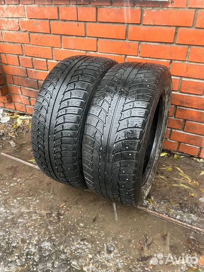 Gislaved Nord Frost 5 235/55 R17