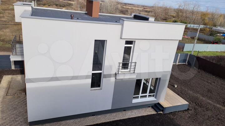 Дом 147 м² на участке 5 сот.