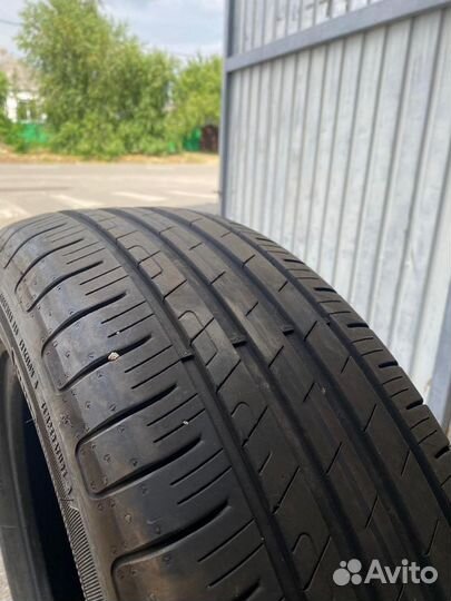 Goodyear EfficientGrip Performance 215/65 R17 99V