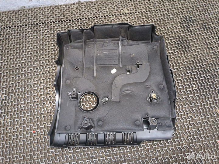 Накладка на двс Audi A4 (B8), 2012