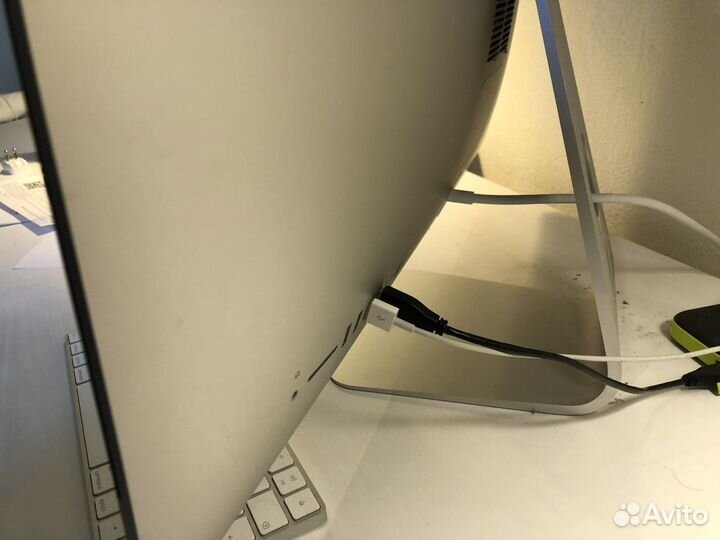 iMac 27 2018 (2Гб) в идеальном состоянии