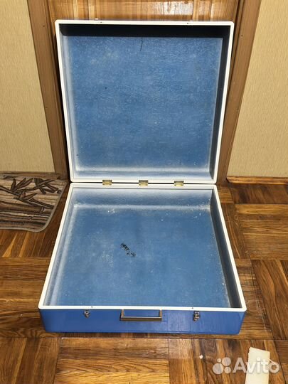 Огромный Чемодан\Кейс 70 х 70 х 29