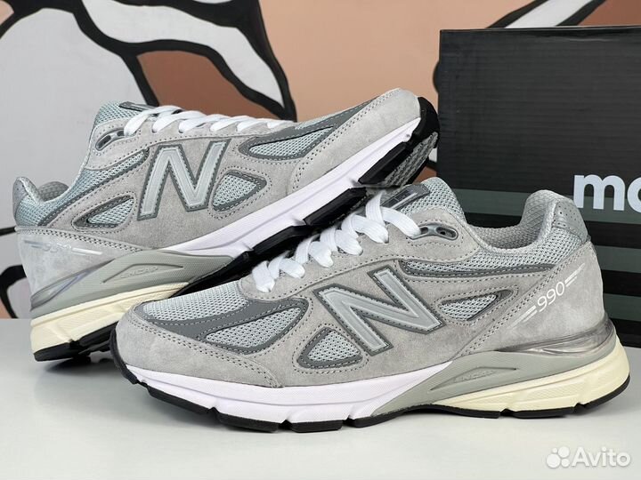 New Balance 990 v4 Grey