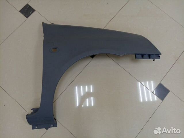 Крыло переднее правое Renault Clio BB 2001-2005