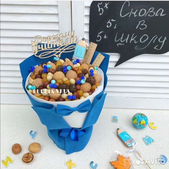 Букет на 1 сентября, свадьбу, юбилей,из Рафаэлло