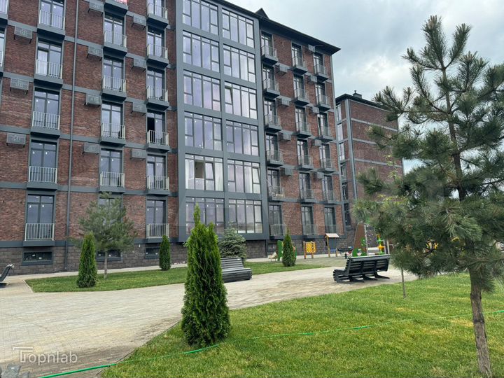 3-к. квартира, 74,3 м², 2/6 эт.