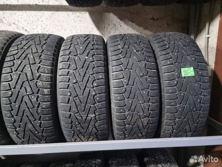 Pirelli Ice Zero 205/60 R16