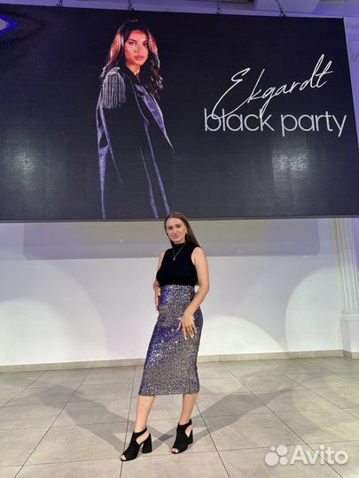 Юбка с пайетками