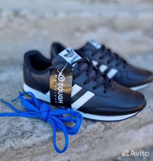 Кроссовки мужские новые Adidas