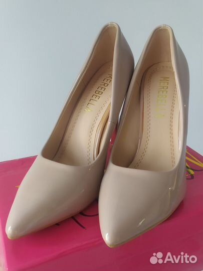 Туфли женские 37 размер бежевые кожзам