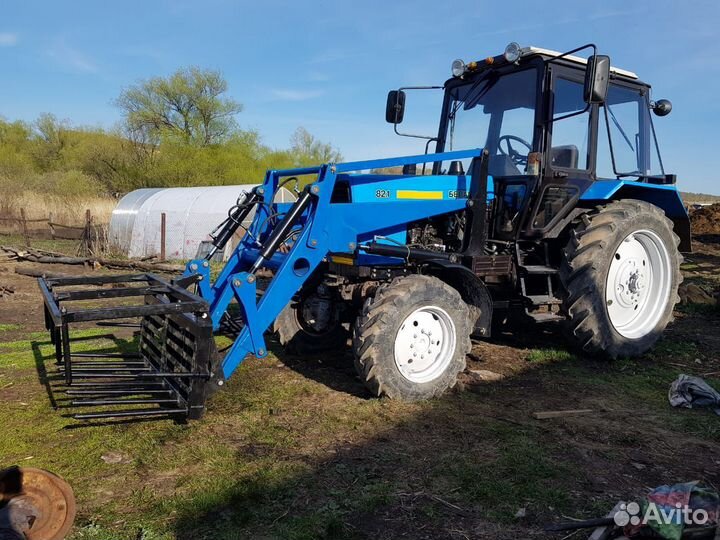 Кун Погрузчик универсальный пку 08