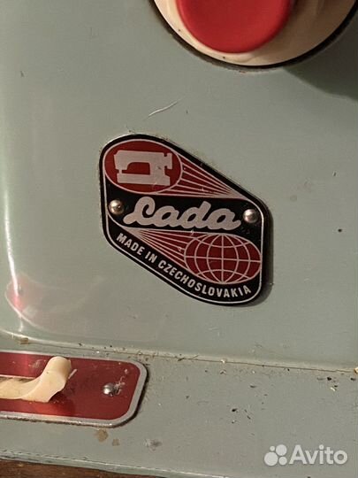 Швейная машинка LADA чехословакия