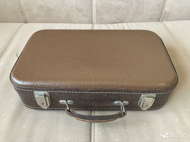 Чемоданы времен СССР