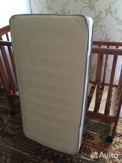 Детская кровать и матрас 120 60