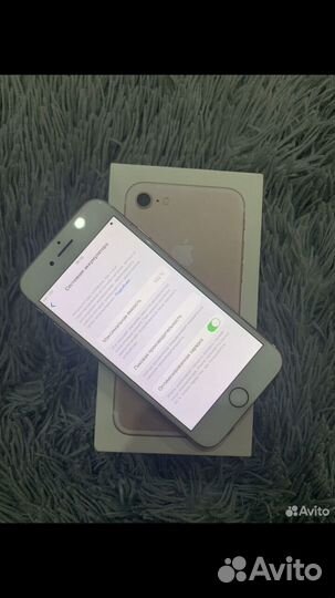 iPhone 7 розовый