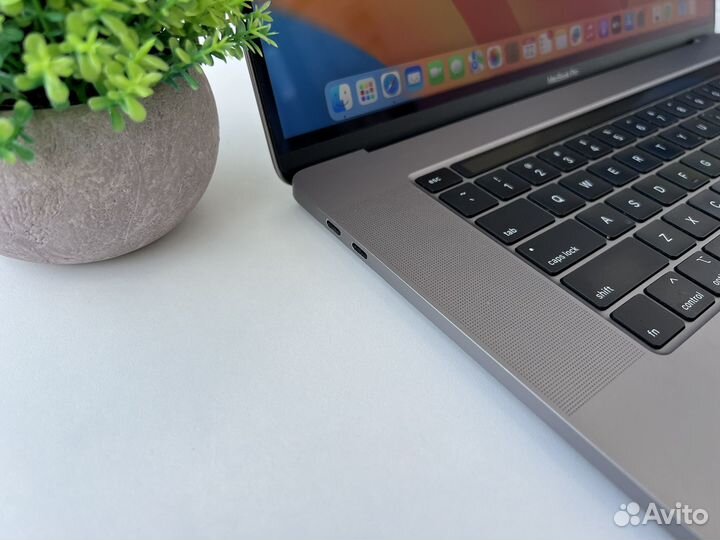 Apple MacBook Pro 16 2019 i7 16/512