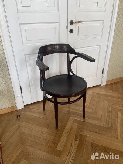 Старинное венское кресло. Тонет. Кон