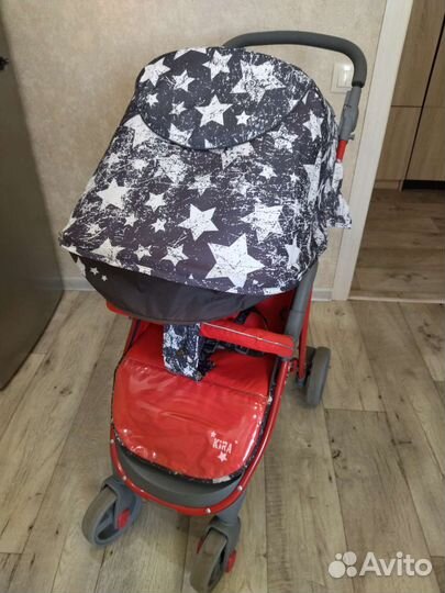 Прогулочная коляска