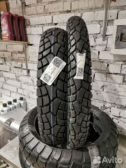 Mitas MC24 90/90-21 и 120/80-18