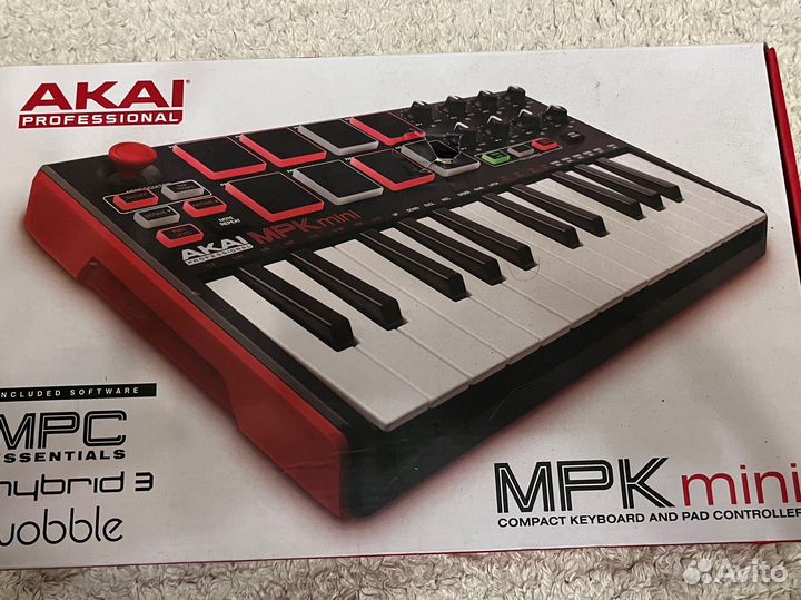 Midi клавиатура Akai mpk mini