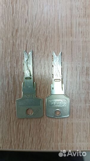 Автоключи, ключи, замена батареек