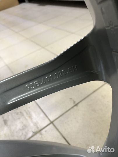 Комплект зимних колес Macan 19