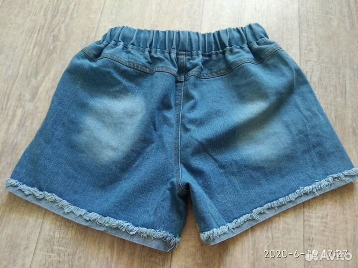 Шорты женские