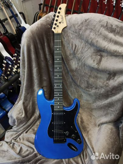 Электрогитара Rocket новая
