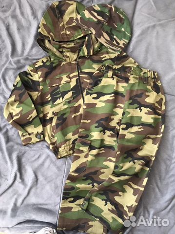 Камуфляжный костюм