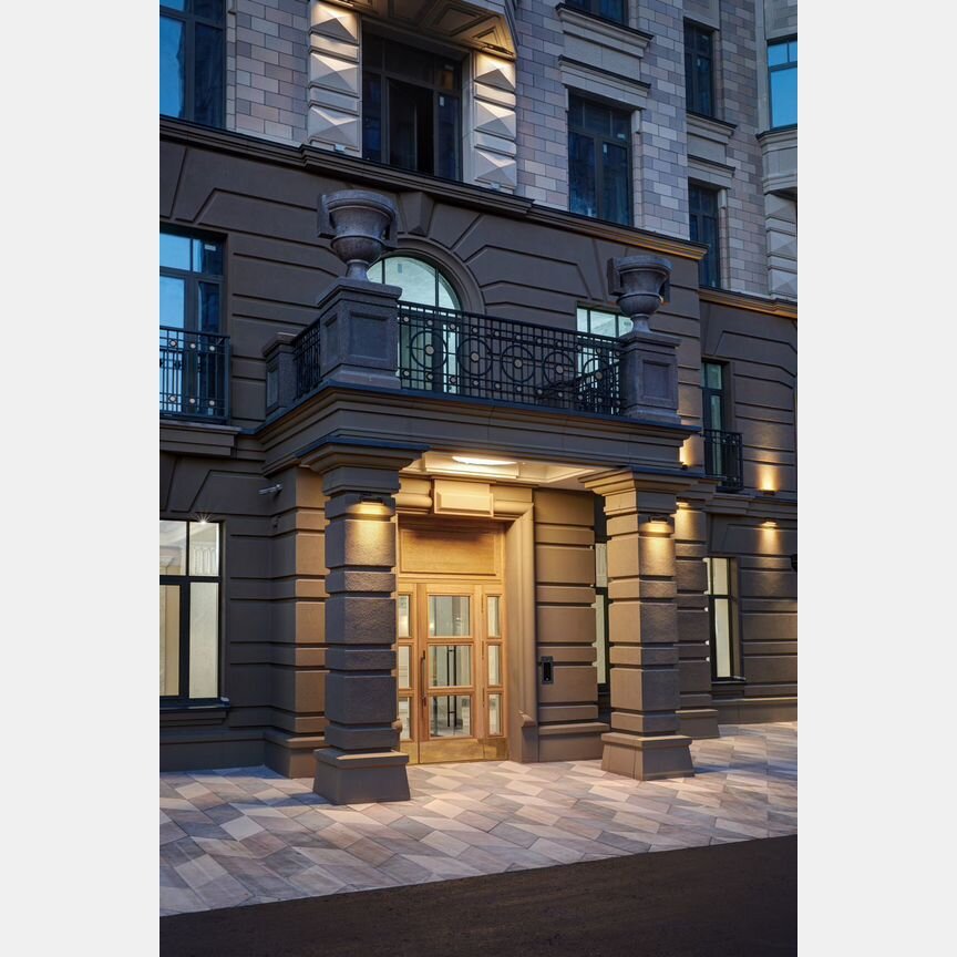 2-к. квартира, 62 м², 4/19 эт.